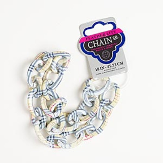 Afbeeldingen van Aluminum Chain 25x20mm flat oval cable with plaid pattern x45cm