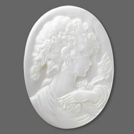 Picture of Cameo Mother-of-Pearl Shell (natural) 40x30mm oval x1