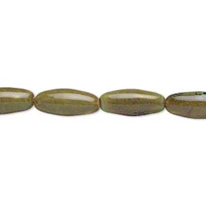 Afbeelding van Bead, porcelain, light honey and pale green, 28x12mm-29x13mm oval. Sold per 8-inch strand.