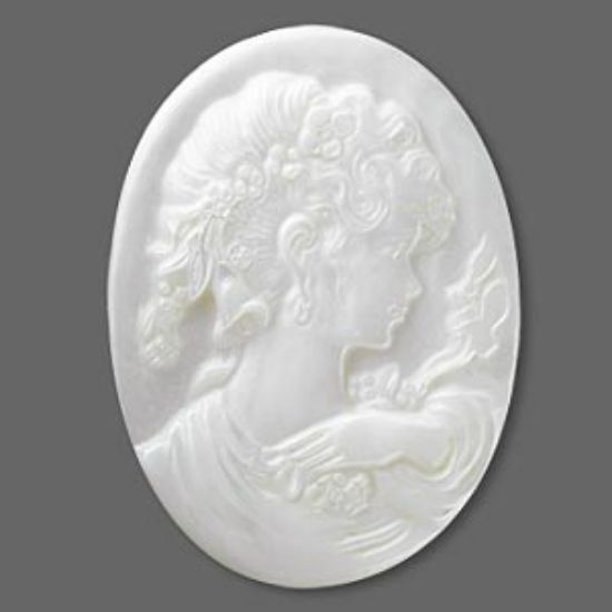 Picture of Cameo  Mother-of-Pearl Shell (natural) 40x30mm oval x1