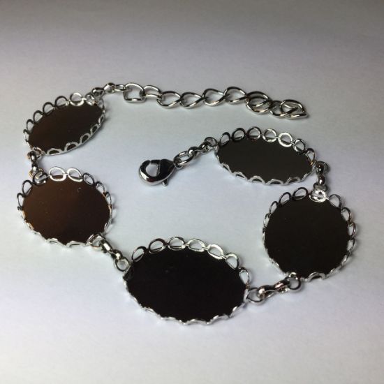 Picture of Bracelet 25x18mm setting Silver Tone x1