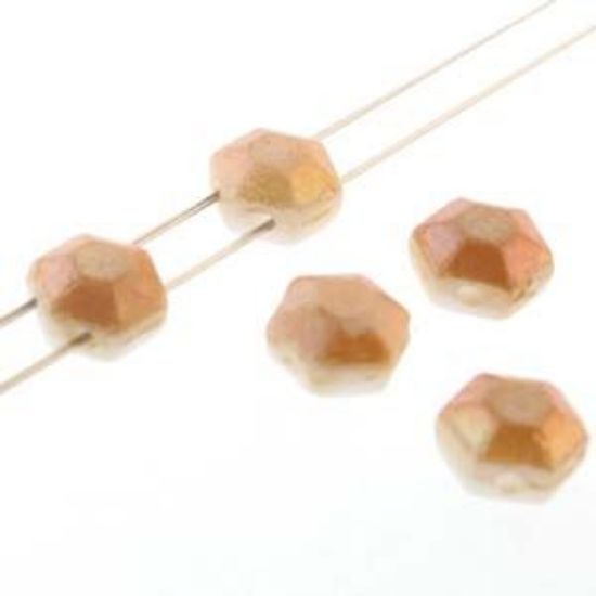 Picture of Honeycomb Jewel 6 mm Chiseled Apricot x30