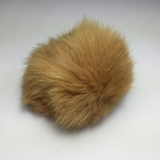 Picture of Pluizenbol met elastisch lusje, pale, 60mm.