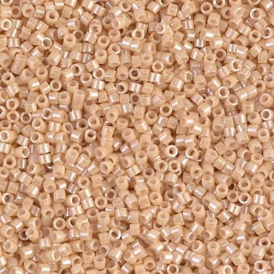 Picture of Miyuki Delica 11/0 DB205 Light Caramel Ceylon x10g