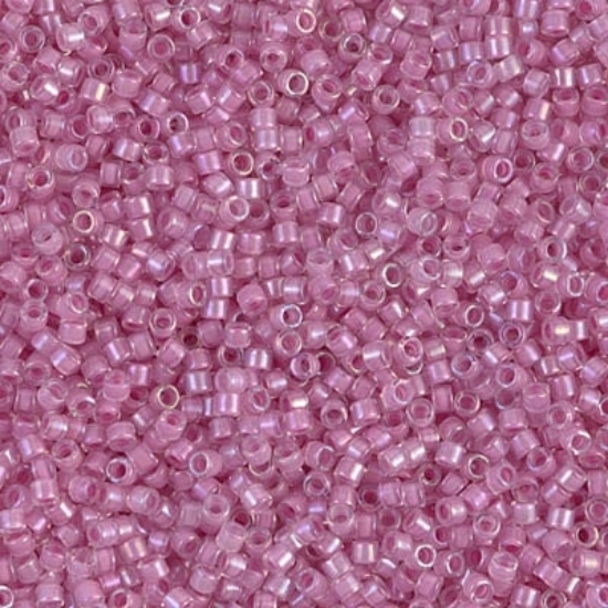 Picture of Miyuki Delica 11/0 DB72 Lined Pale Lilac AB x10g