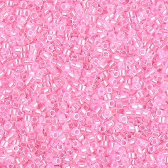 Picture of Miyuki Delica 11/0 DB245 Ceylon Color-lined Bubblegum x10g