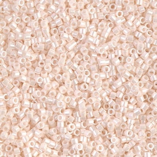 Picture of Miyuki Delica 11/0 DB1530 Opaque Pale Rose x10g