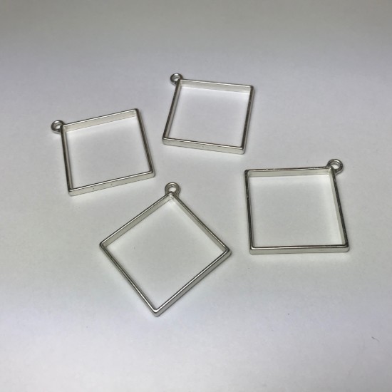 Picture of Pendant setting 48x44x3.5mm square Mat Silver Plated x1