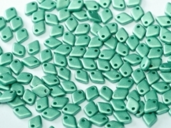 Picture of Dragon Scale Bead 1,5x5mm Metallic Emerald x10g