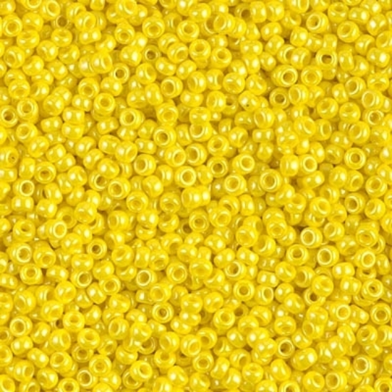 Picture of Miyuki Rocaille 11/0 422 Opaque Yellow Luster x10g