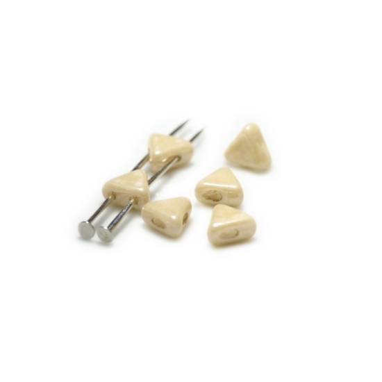 Picture of Khéops® par Puca®  6 mm Opaque Beige Ceramic Look x10g