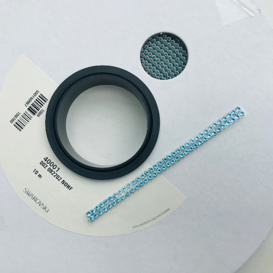 Picture of Swarovski Crystal Mesh 40001 2 rows Aquamarine x10cm