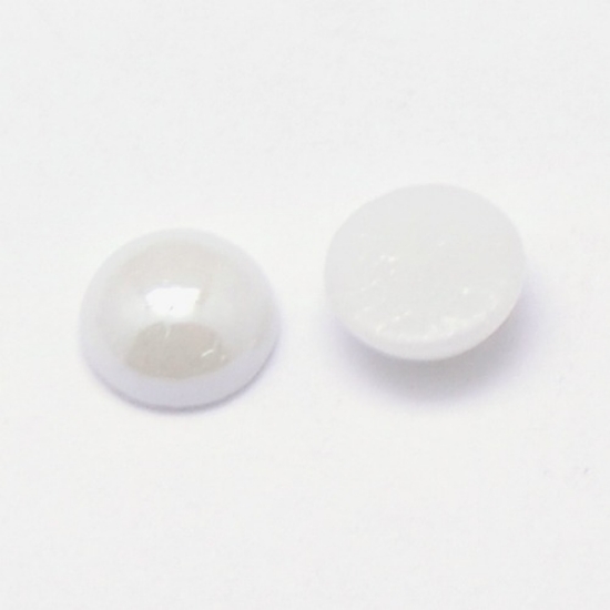 Picture of Pearl Glass Cabochon 14mm White x10