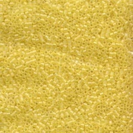 Picture of Miyuki Delica 10/0 DBM854 Mat Pale Yellow AB x10g