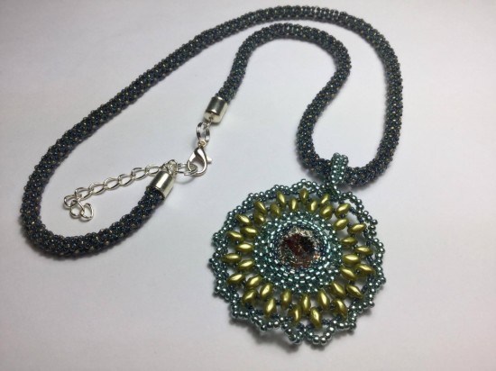 Изображение Beading Kit - Halsketting - Frivoli