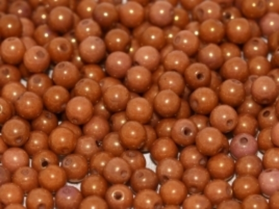 Picture of Round beads 4mm Chalk White Gold Luster x50