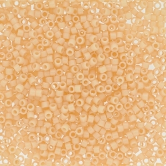 Picture of Miyuki Delica 11/0 DB2351 Duracoat Opaque French Vanilla x10g