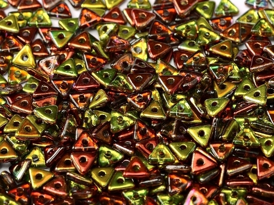 Picture of Tri-bead 4mm Crystal Magic Apple x5g