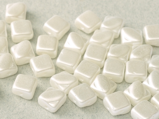 Picture of Silky Beads 2-hole 6mm Pastel White x50