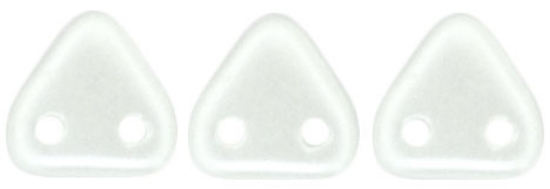Picture of Czechmates Triangle 2 holes 6 mm Pearl Coat Snow x10g