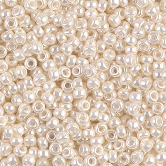 Picture of Miyuki Rocaille 8/0 592 Ivory Ceylon x10g