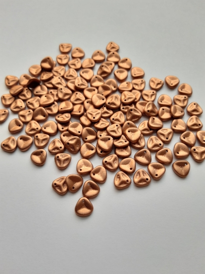 Picture of Rose Petals 8x7mm Vintage Copper x50