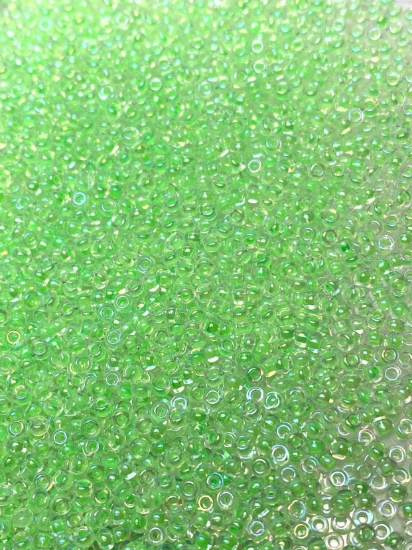 Picture of Miyuki Rocaille 11/0 268 Green Lined Crystal AB x10g