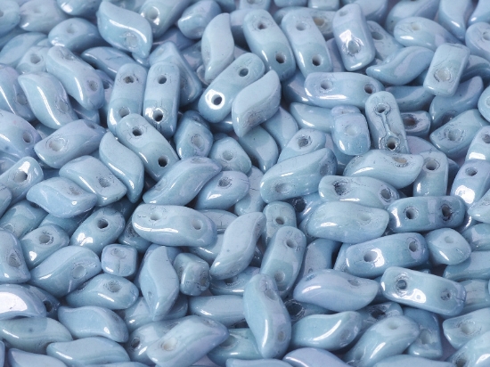 Picture of Stormduo 3x7mm Chalk White Baby Blue Luster x50