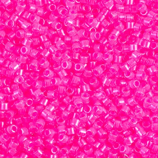 Picture of Miyuki Delica 10/0 DBM2035 Luminous Wild Strawberry x10g