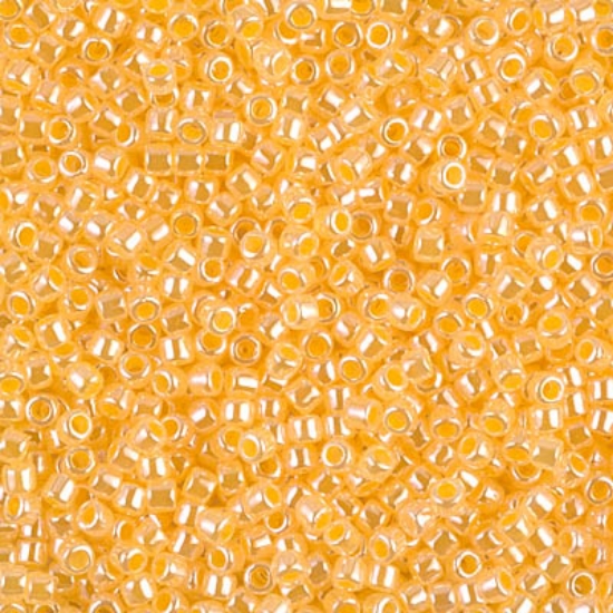 Picture of Miyuki Delica 10/0 DBM233 Lined Crystal Yellow Luster x10g