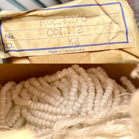 Picture of Vintage Rocailles 12/0 Chalk White x1kg
