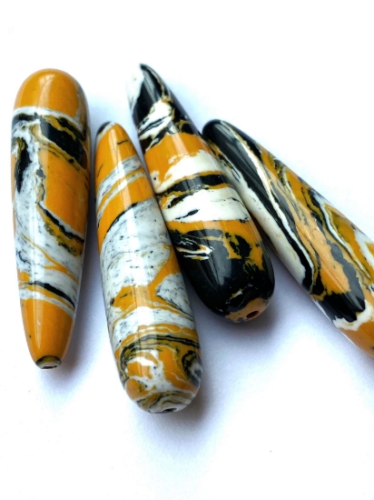 Picture of Drop Resin 40x10mm Orange x1