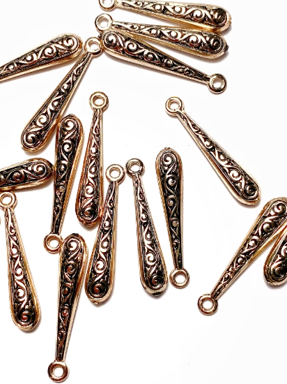 Picture of Charm Drop 27x6mm Gold Tone x6