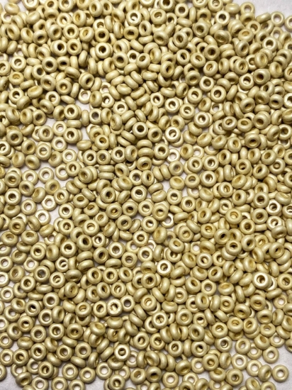 Picture of Toho Demi Round 11/0 PF558F PermaFinish Galvanized Aluminum Mat  x10g