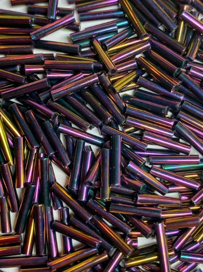 Picture of Toho Bugle #3 (9 mm) 85 Metallic Iris Purple x10g