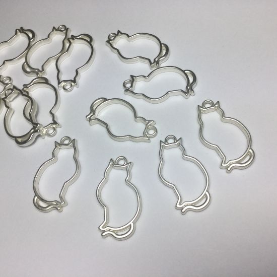 Picture of Pendant Setting Cat 36x20x3.5mm Mat Silver x1