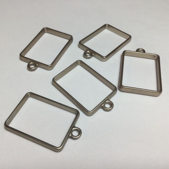 Picture of Pendant setting Rectangle 33.5x21x3.5mm Mat Silver Plate x1