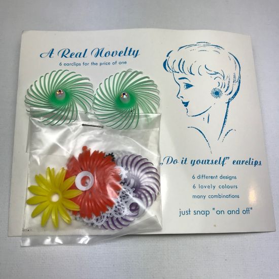 Picture of Vintage Interchangeable Ear Clips Flower