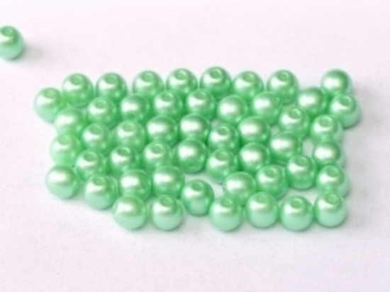 Picture of Czech Glass bead 6mm round Pastel Light Green x100