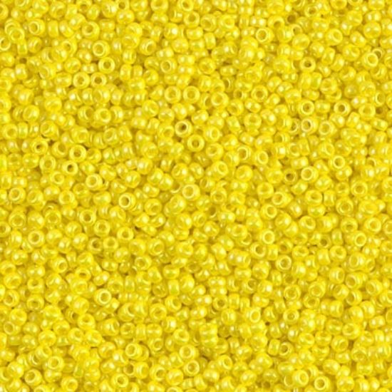Picture of Miyuki Seed Beads 15/0 472 Opaque Yellow AB x10g