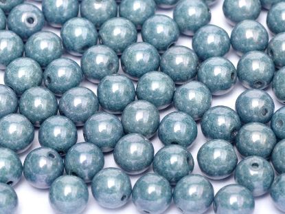 Bild von Round beads 12mm Chalk White Baby Blue Luster x10