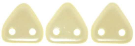 Picture of Czechmates Triangle 2 holes 6 mm Pearl Coat Cream x10g