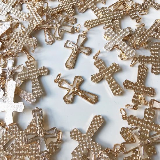 Picture of Vintage Cross Gold Tone x1