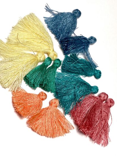 Picture of Tassel 25-30mm Color Mix x12