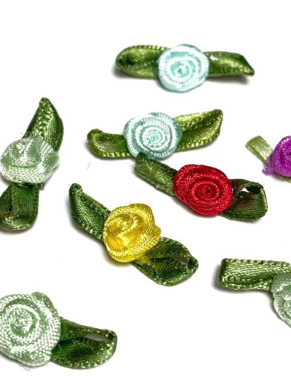 Picture of Fabric Mini Rose w. Leaf 25x15mm Color Mix x20