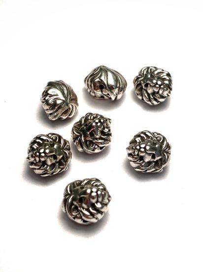 Picture of Lion Bead 11mm Antique Silver x1