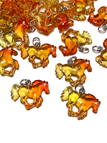 Picture of Pendant YALC Horse 23x19mm Orange x1