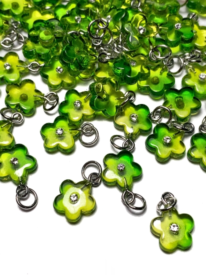Picture of Pendant YALC Flower 12mm Green  x1
