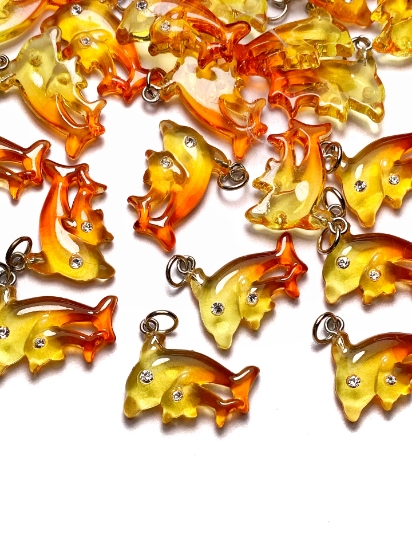 Picture of Pendant YALC Dolphins 25x19mm Orange  x1