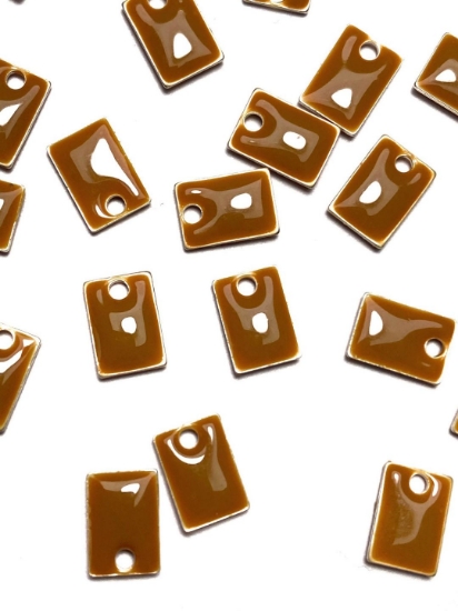 Picture of Candy Epoxy Rectangle pendant 8x6mm Choco x1